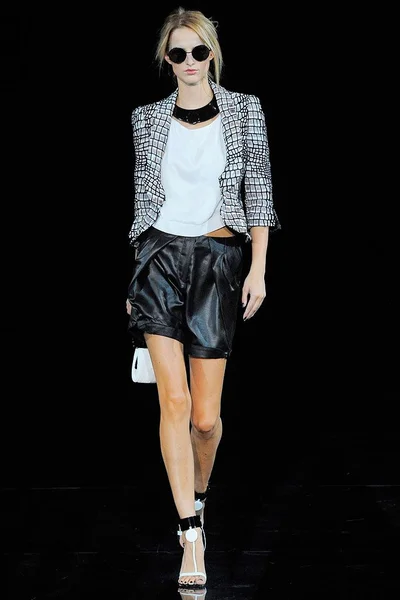 Look 6